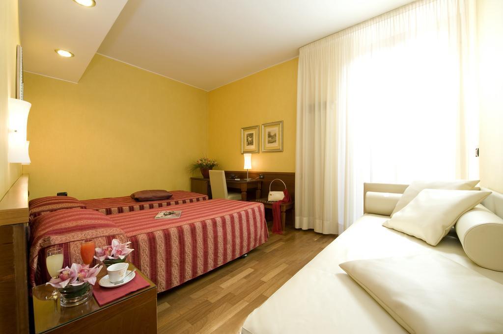 Hotel Fenice Milán Exteriér fotografie
