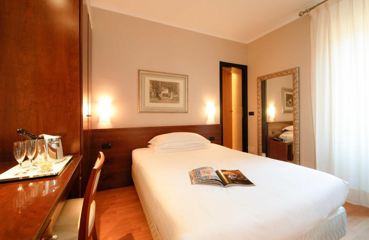 Hotel Fenice Milán Exteriér fotografie