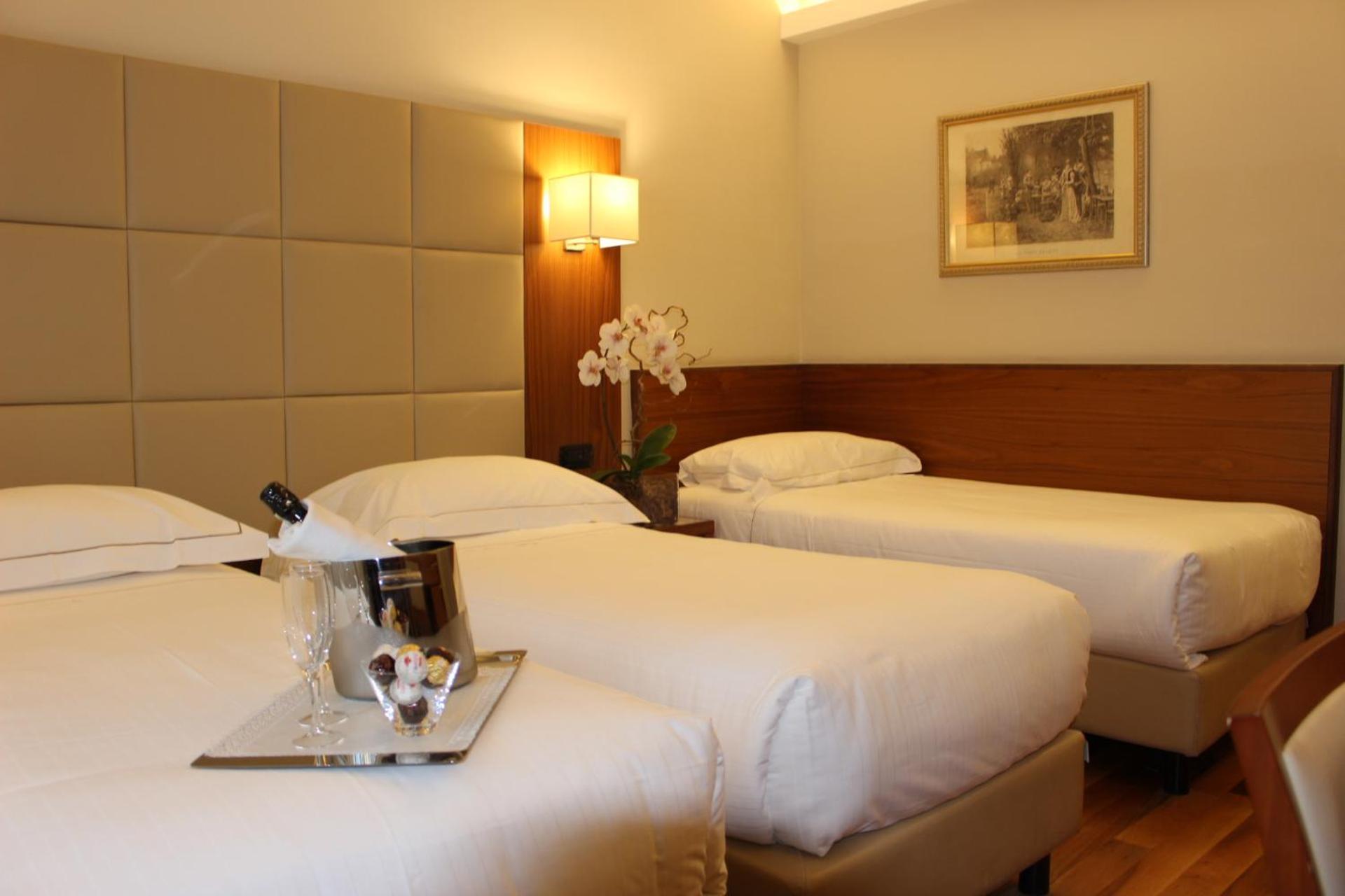 Hotel Fenice Milán Pokoj fotografie