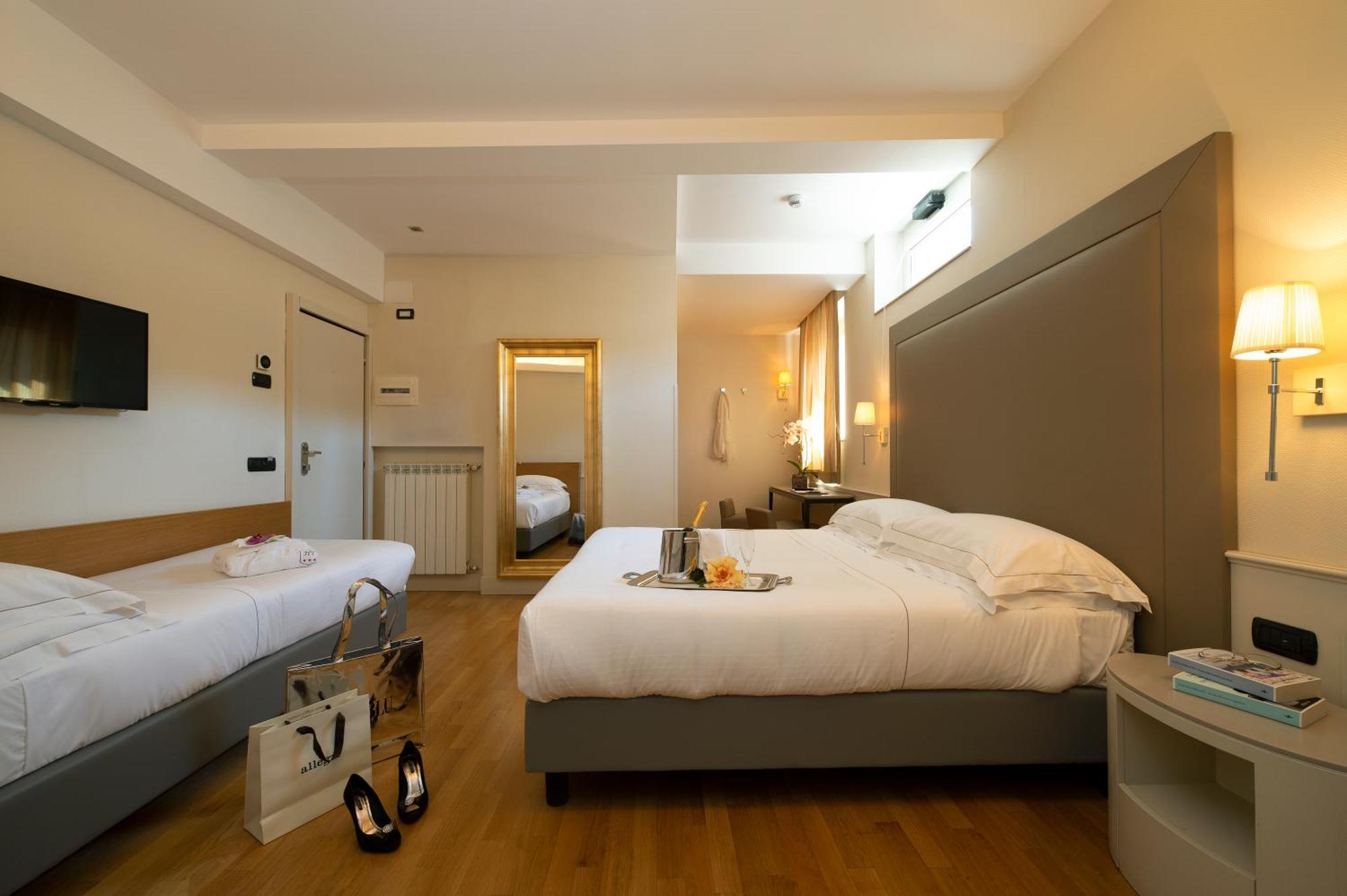 Hotel Fenice Milán Pokoj fotografie
